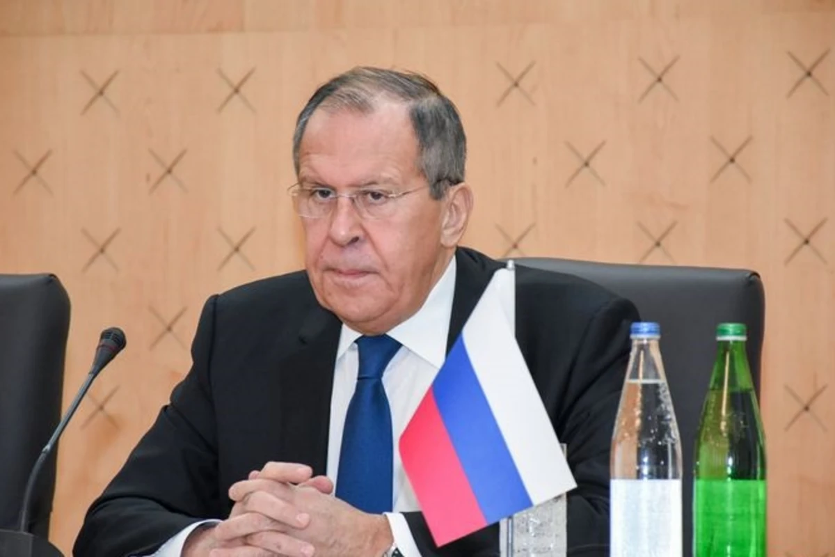 Sergey Lavrov Qod Nisanovla görüşüb