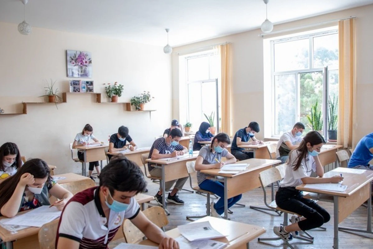 В Азербайджане сегодня пройдут очередные выпускные и вступительные экзамены В Азербайджане сегодня пройдут очередные выпускные и вступительные экзамены
