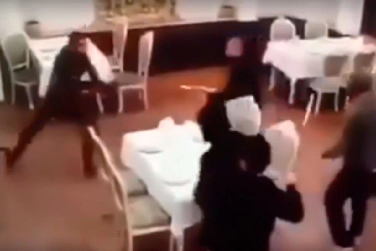 Moskvada azərbaycanlıların restoranına hücum - VİDEO
