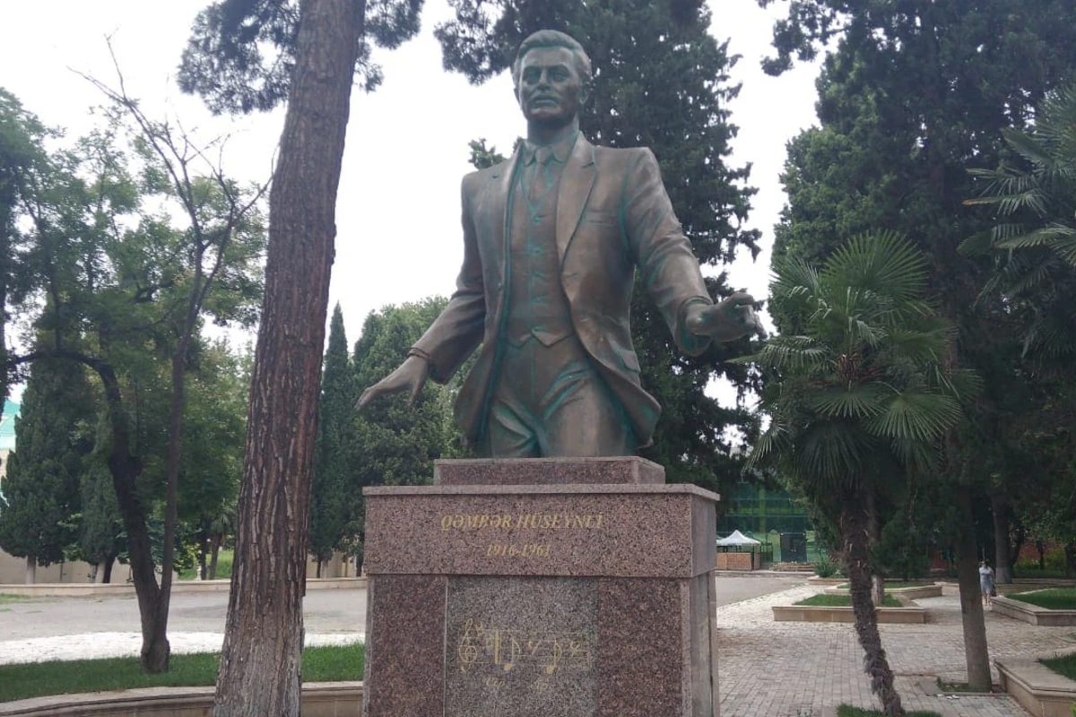 Qəmbər Hüseyinlinin qəbirüstü abidəsi niyə çəpərə alınıb? - FOTO