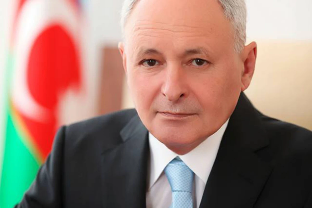 Oqtay Şirəliyev baş həkimi İŞDƏN ÇIXARDI