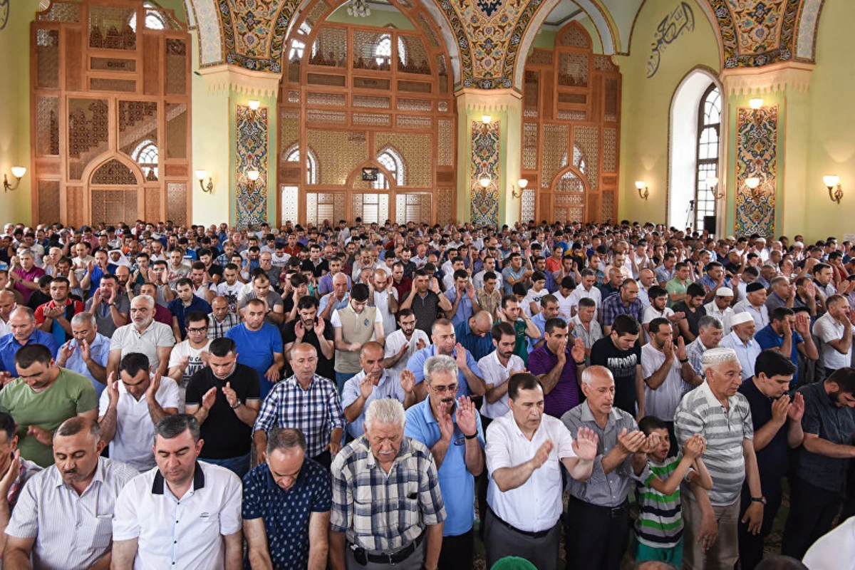 QMİ-dən bayram namazının qılınma qaydası ilə bağlı AÇIQLAMA