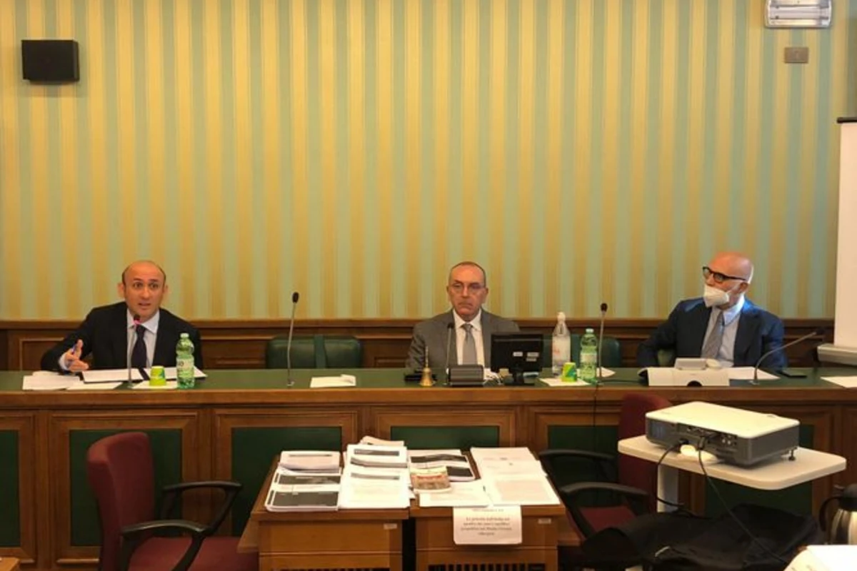 İtaliya Senatında Ermənistanın son təxribatlarına dair dinləmələr keçirilib - FOTO