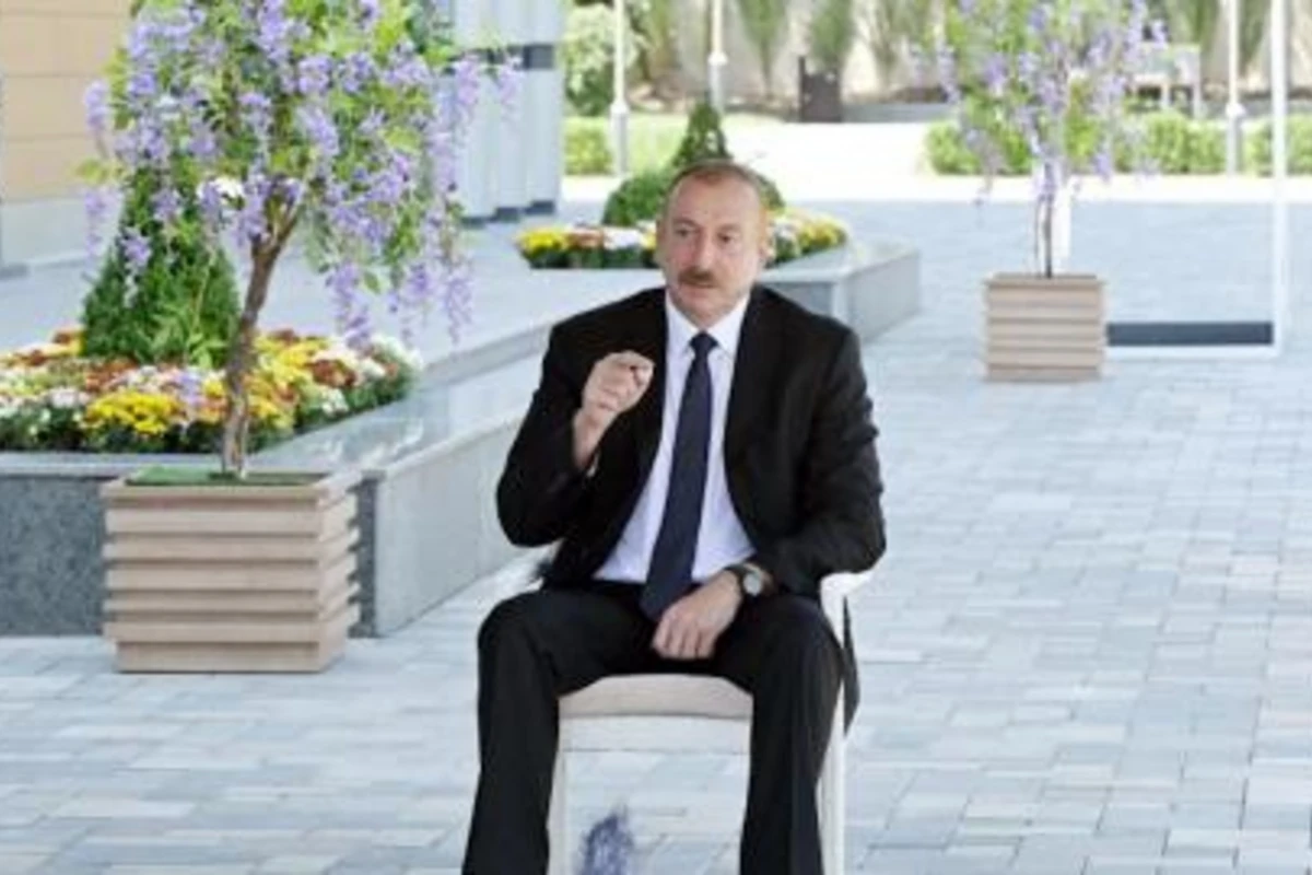 Prezident: “7 şərtin qarşısına mən 1 şərt qoyuram” - VİDEO Prezident: “7 şərtin qarşısına mən 1 şərt qoyuram” - VİDEO