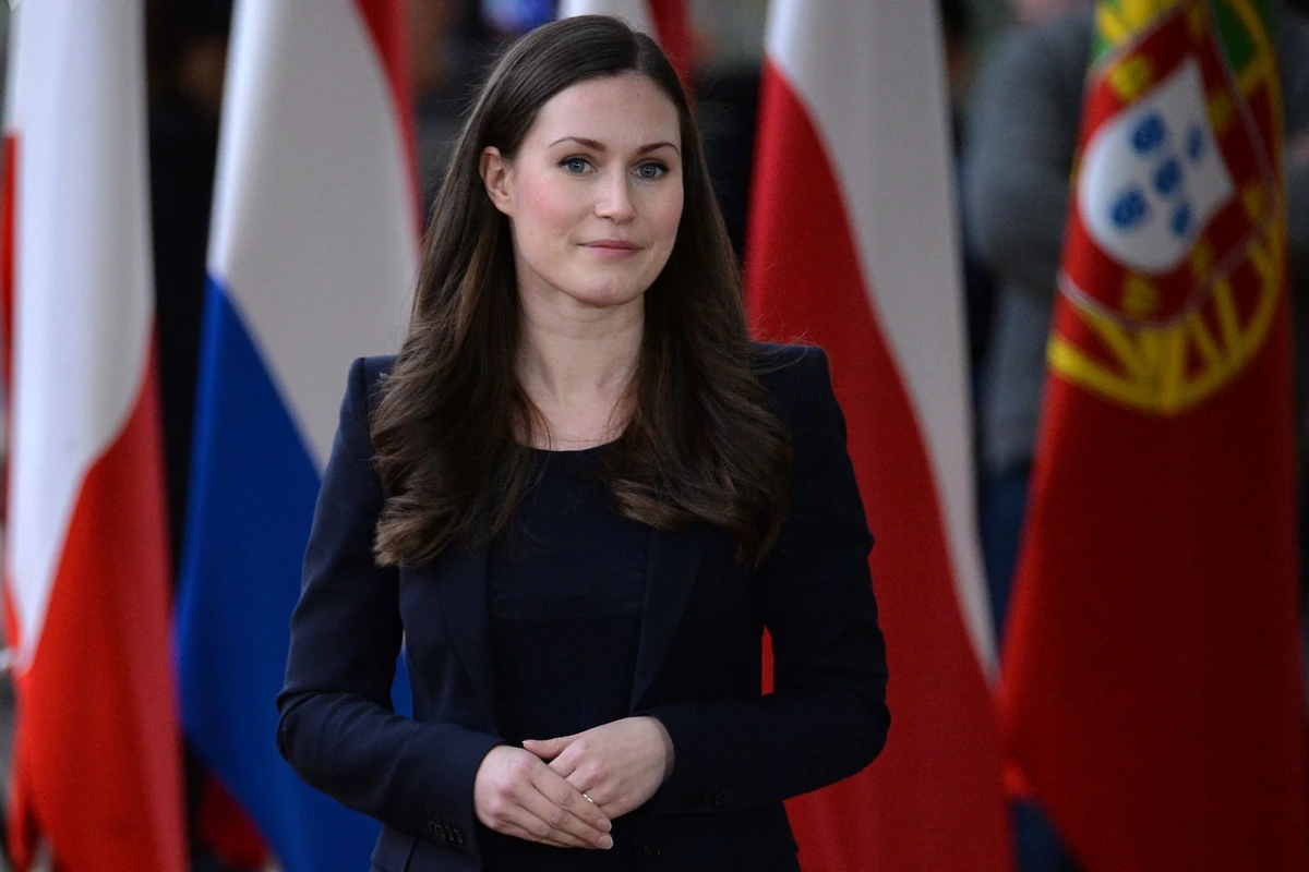 Премьер-министр Финляндии вышла замуж за футболиста - ФОТО