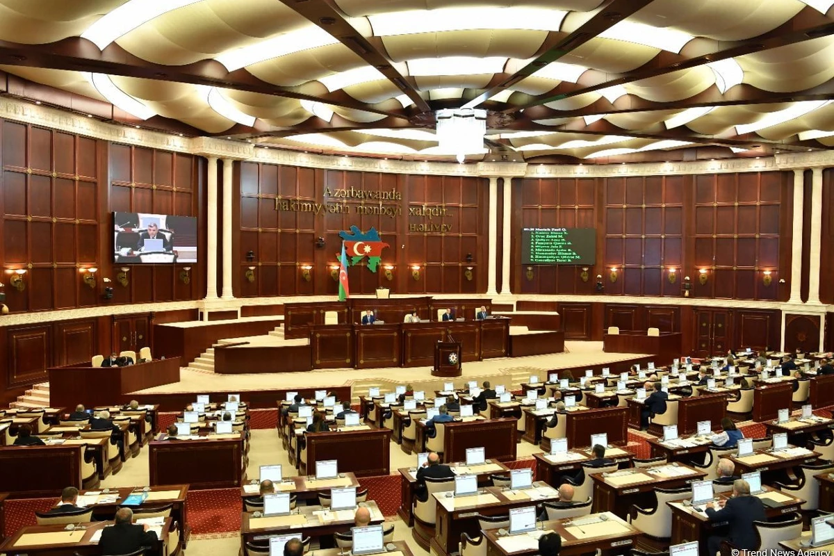 Объявлена повестка завтрашнего заседания парламента Азербайджана