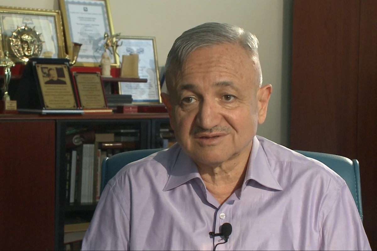 Vaqif Mustafayev toysuzluqdan şikayət edən müğənnilərə MÜRACİƏT ETDİ