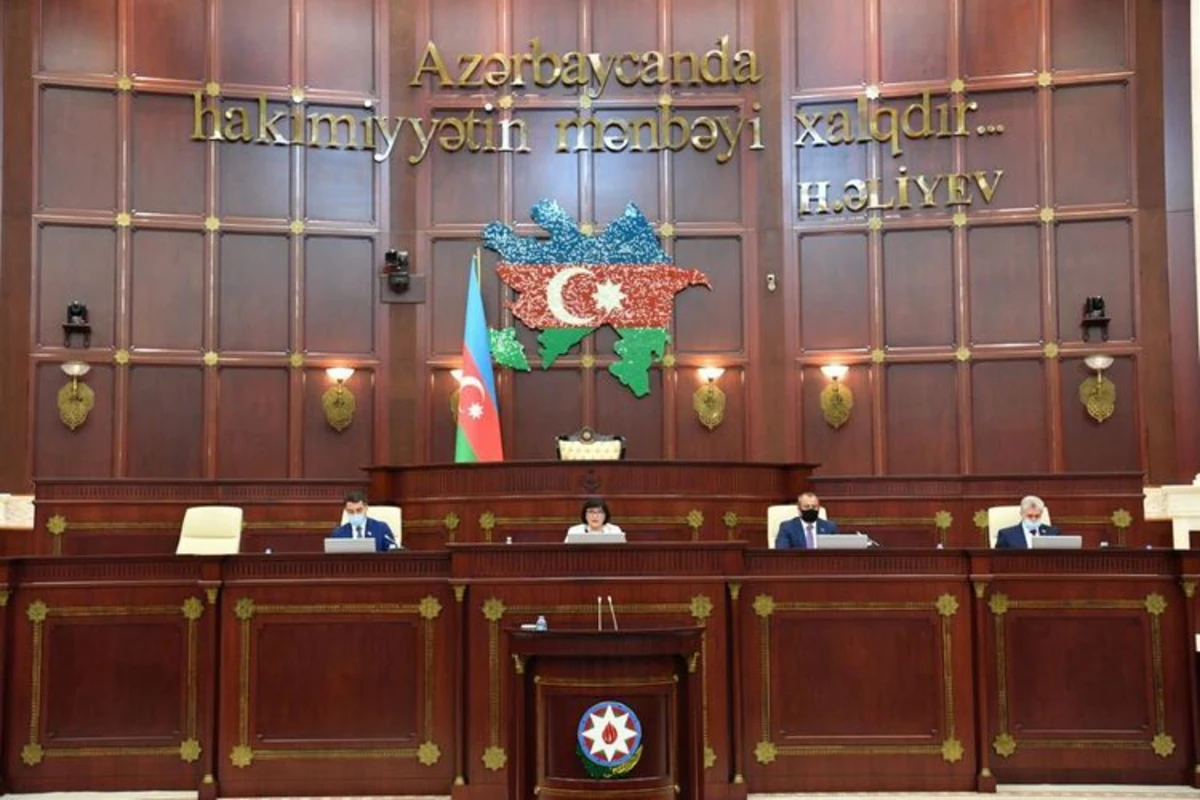 Milli Məclisin növbədənkənar sessiyası başa çatıb