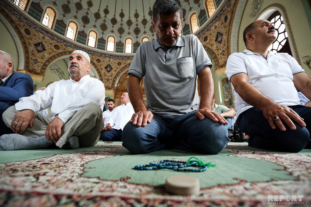 Məscidlərin nə vaxt açılacağı ilə bağlı suallara RƏSMİ CAVAB Məscidlərin nə vaxt açılacağı ilə bağlı suallara RƏSMİ CAVAB