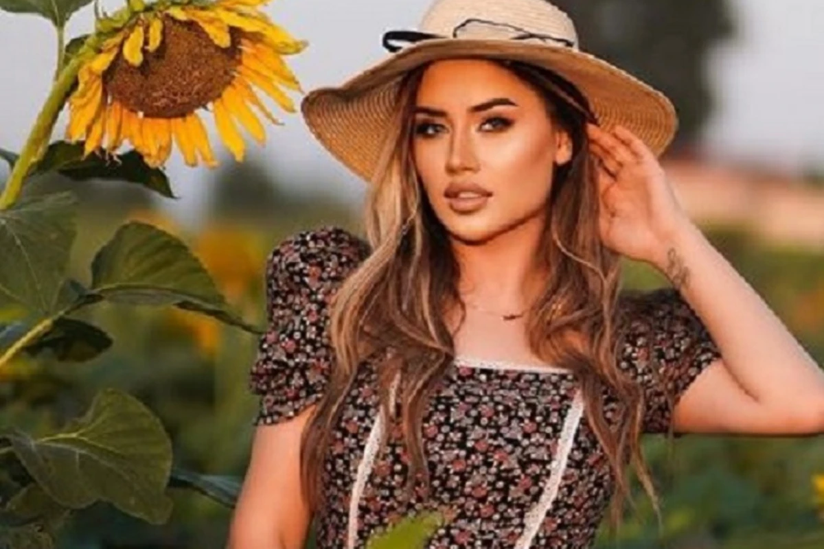 400 minlik toyu ilə gündəmə gələn Aysel boşanmağından danışdı 400 minlik toyu ilə gündəmə gələn Aysel boşanmağından danışdı