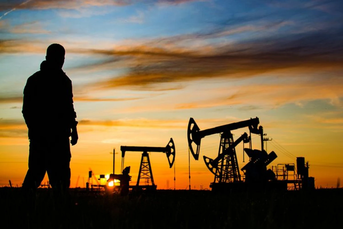 Нефть вновь подорожала