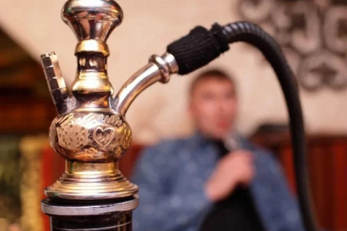 Kafe və restoranlarda qəlyan çəkməyə və 6 nəfərdən artıq toplaşmağa icazə verilməyəcək