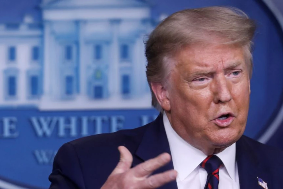 Трамп заявил о намерении баллотироваться на третий срок