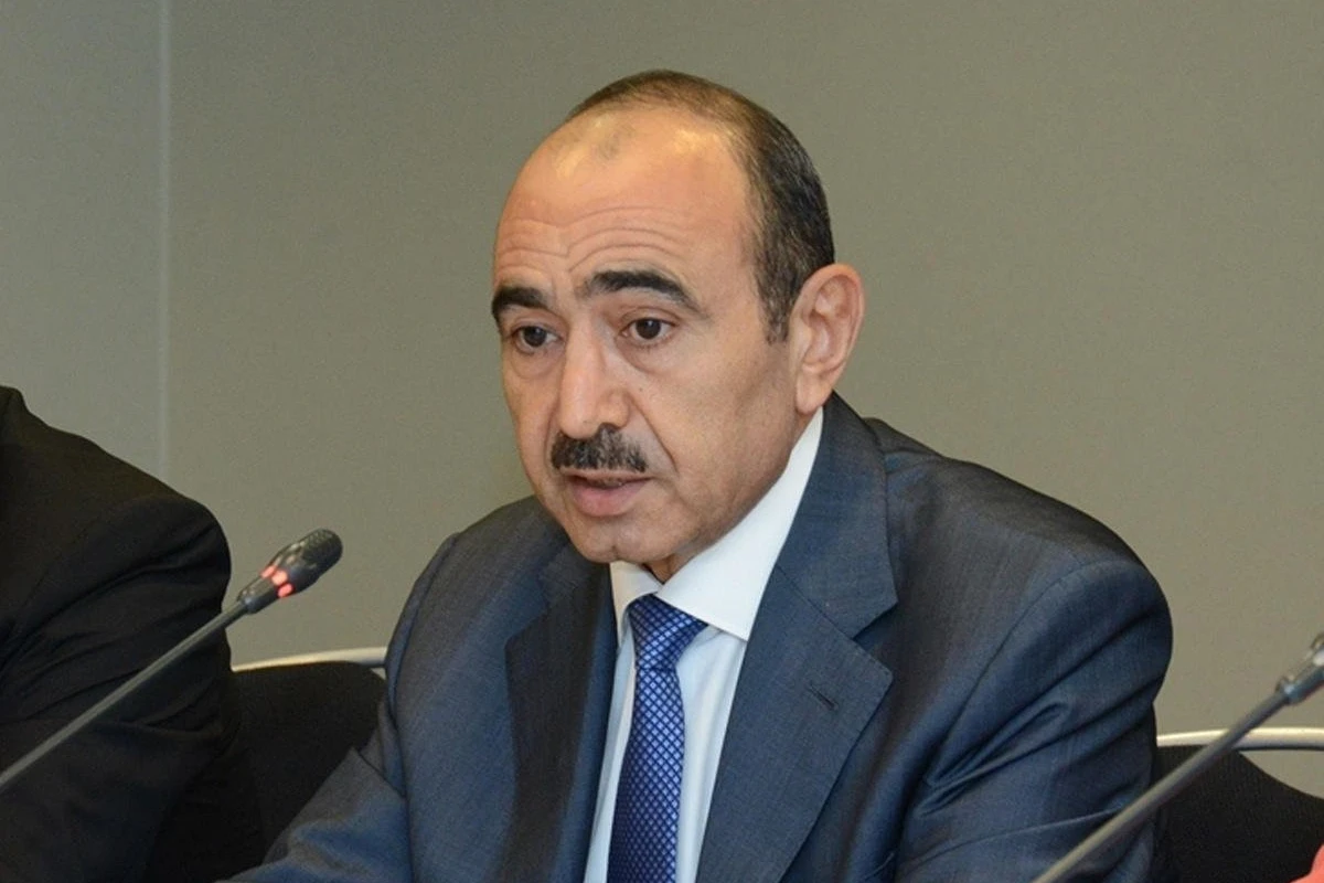 Əli Həsənovun vəziyyəti ağırlaşdı - Təcili Türkiyəyə aparıldı