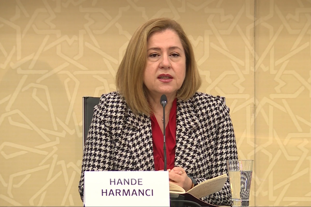 “Koronavirus ən azı bir-iki il boyunca davam edəcək” - Hande Harmancı “Koronavirus ən azı bir-iki il boyunca davam edəcək” - Hande Harmancı
