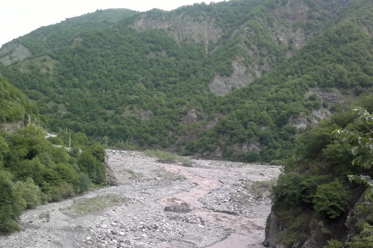 Balakənçaydan sel keçib