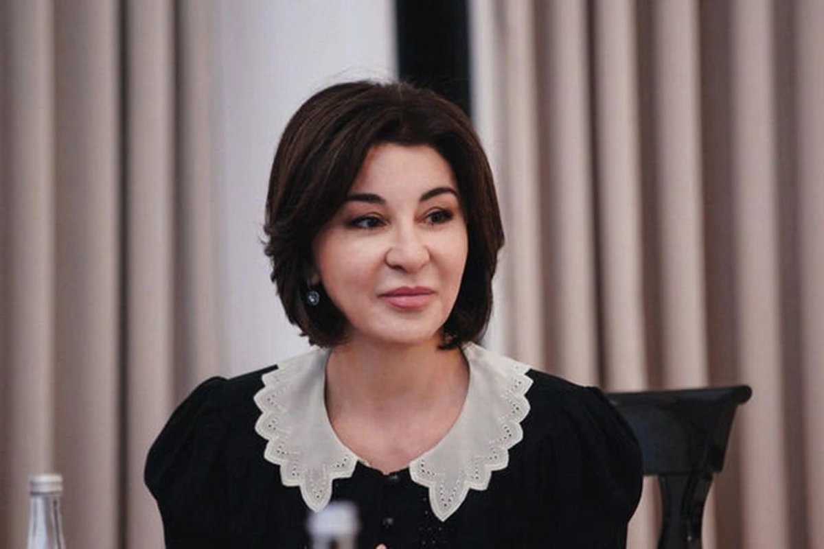 Первая леди Узбекистана поздравила Мехрибан Алиеву