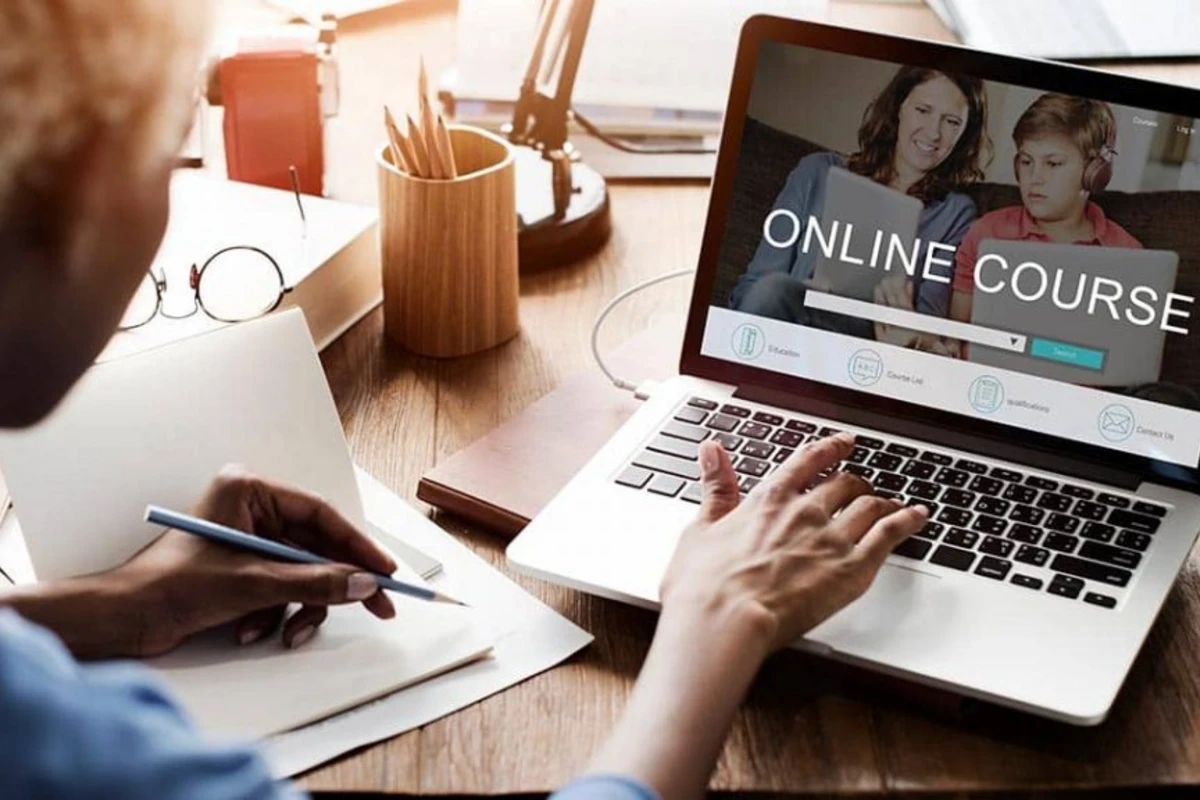 40 min müəllim internet paketlə təmin edilib