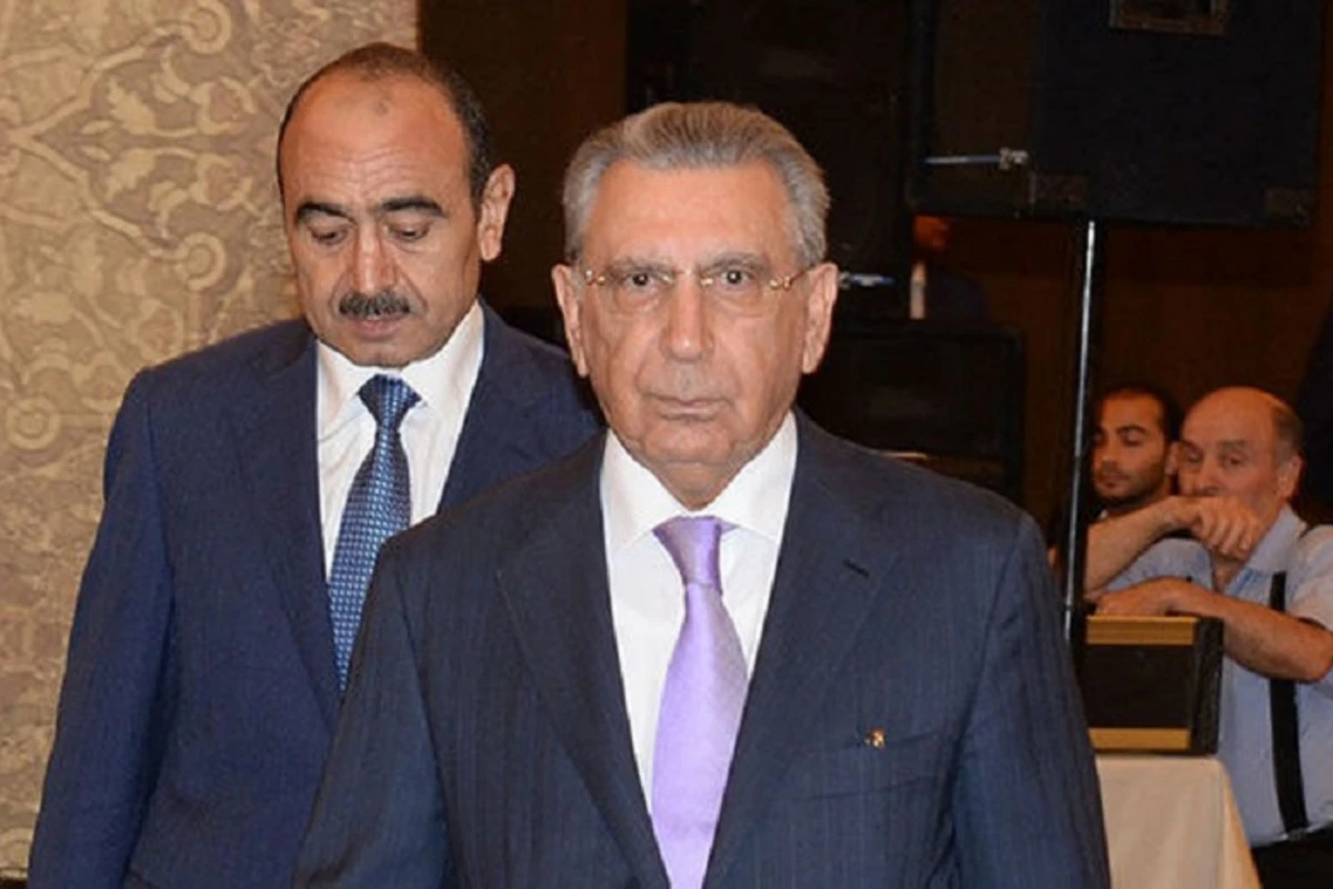 Azərbaycanı tənqid edən mühacir təlimatları Ramiz Mehdiyevdən alırdı