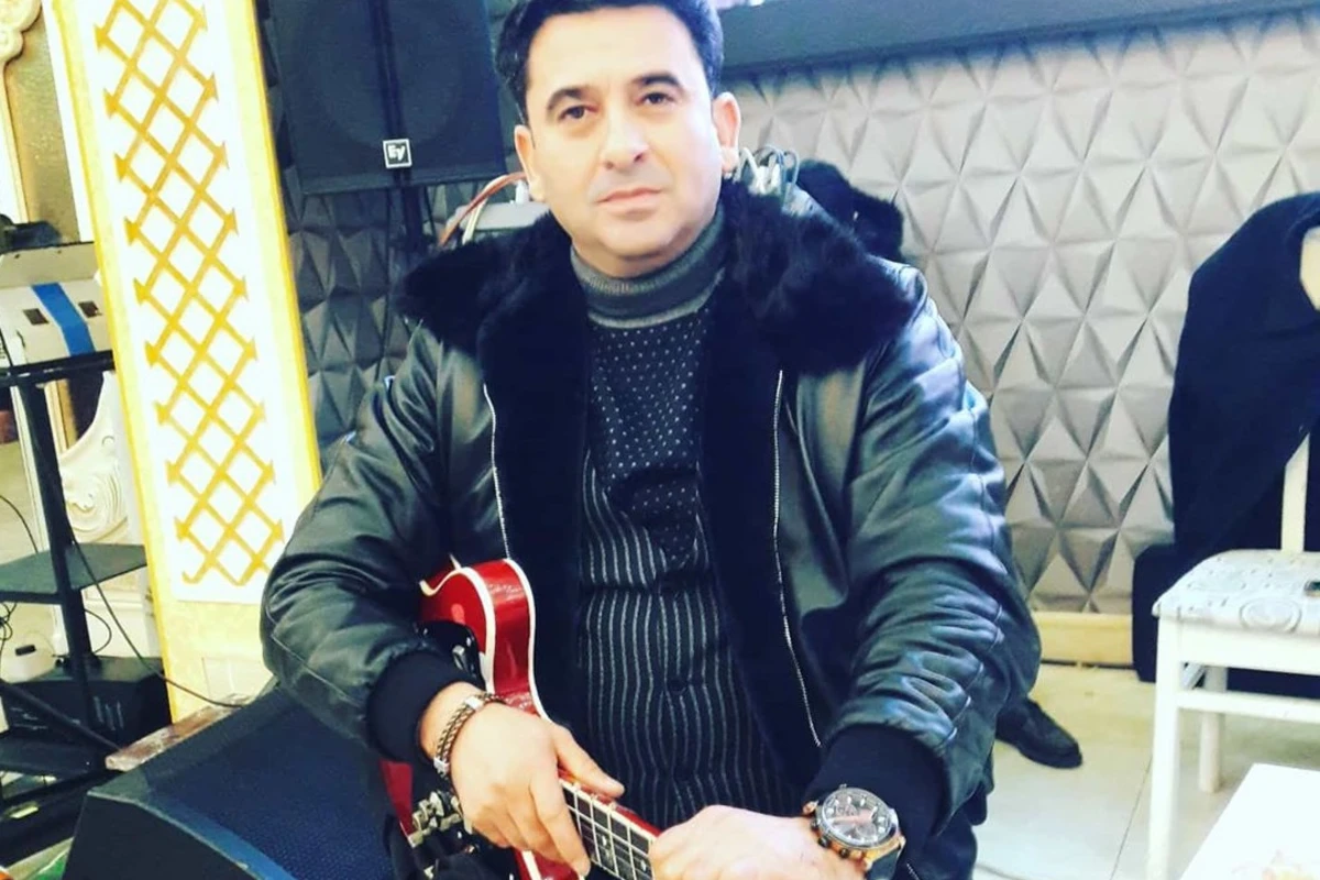 Mikayıl məşhur gitara ifaçısının ÖLÜMÜNDƏN DANIŞDI