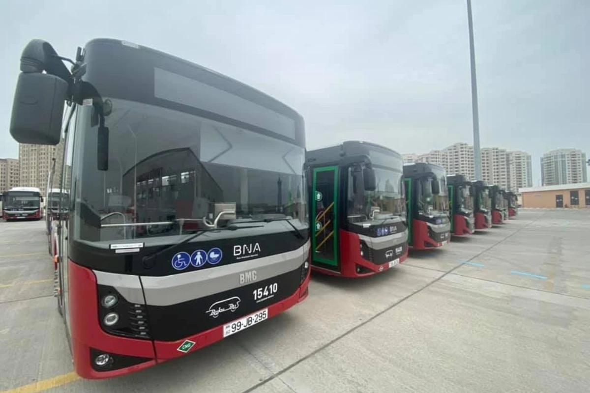 Bakıya gətirilən yeni sərnişin avtobusları - VİDEO