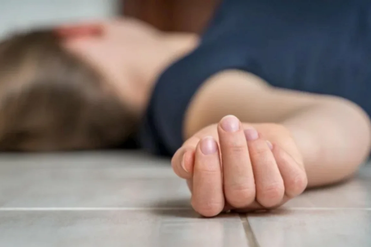 Gəncədə faciə: 23 yaşlı qız yaşadığı evdə ölü tapıldı