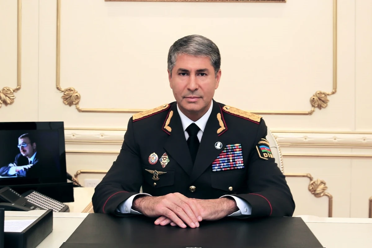 Вилаят Эйвазов уволил начальника отделения полиции - ФОТО