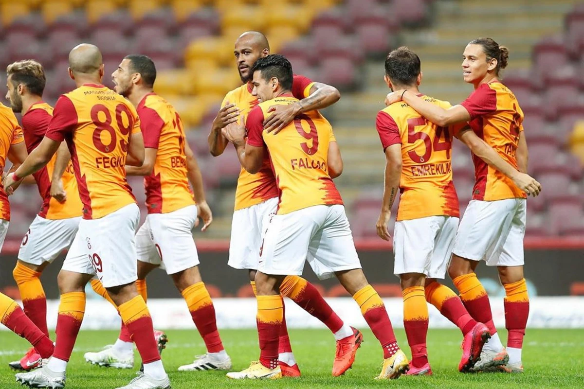 Qalatasaray Neftçi ilə oyuna belə hazırlaşır - FOTO