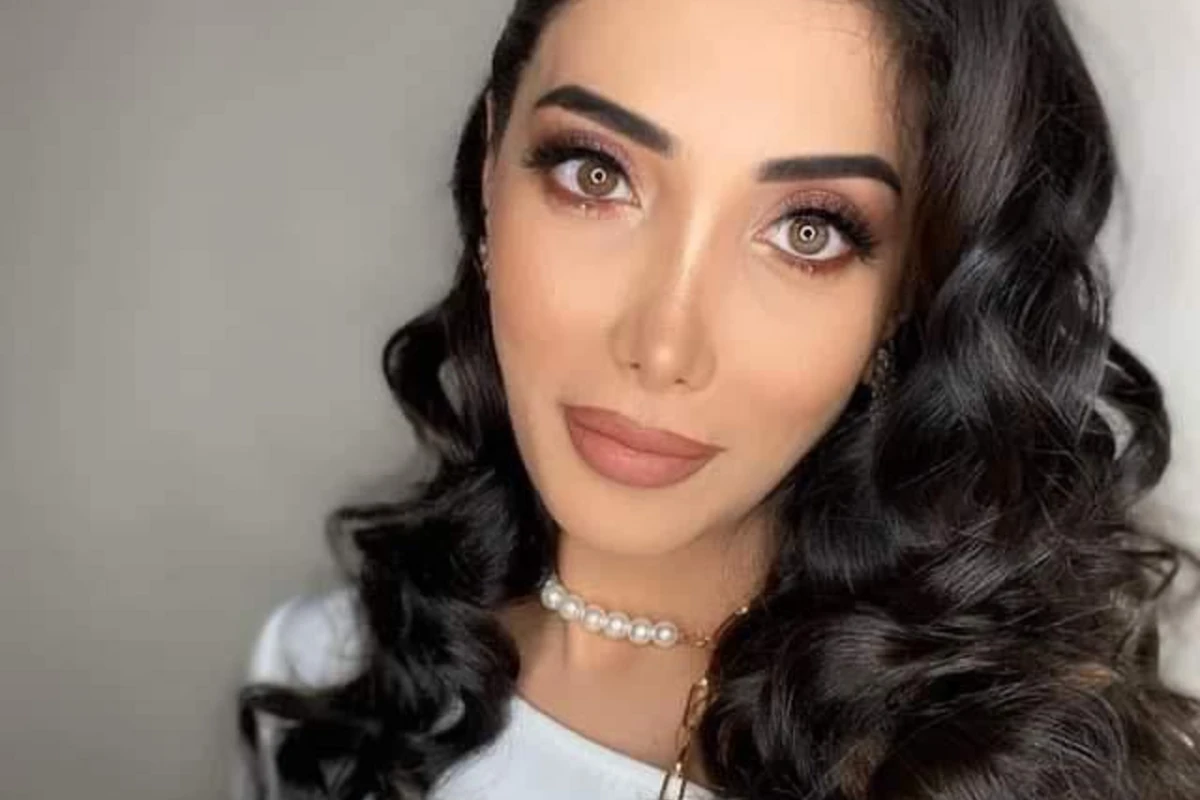 3 uşaq anası ayaqlarını çəkib... - KÖŞƏ 3 uşaq anası ayaqlarını çəkib... - KÖŞƏ
