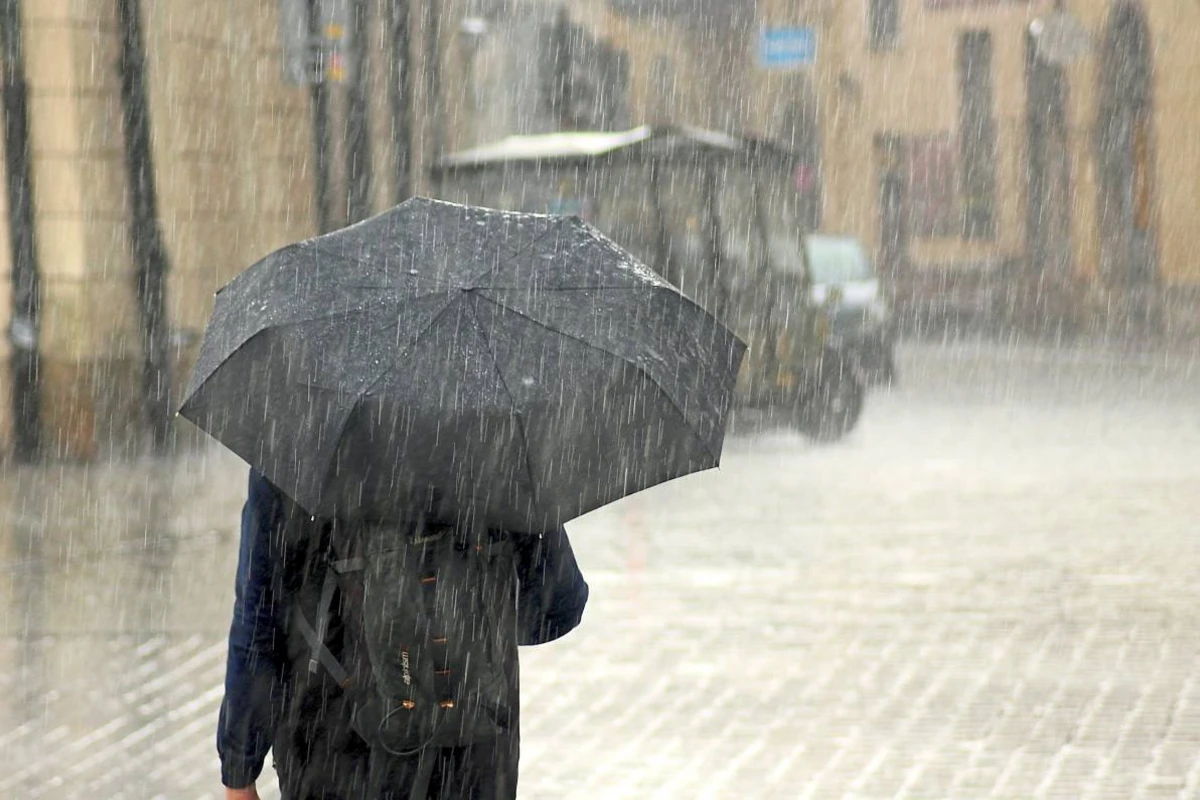 Hava dəyişir - güclü yağışa hazır olun - XƏBƏRDARLIQ Hava dəyişir - güclü yağışa hazır olun - XƏBƏRDARLIQ