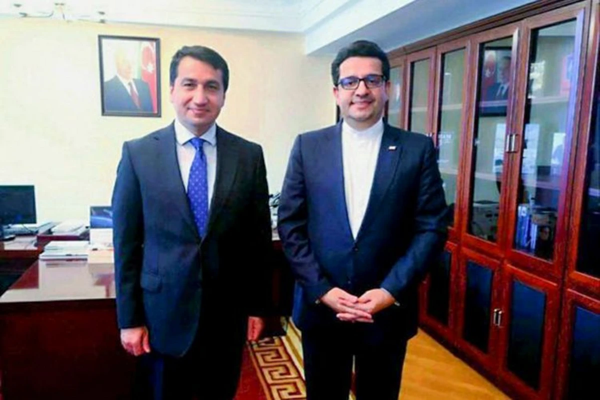Azərbaycan Prezidentinin köməkçisi İran səfiri ilə görüşüb