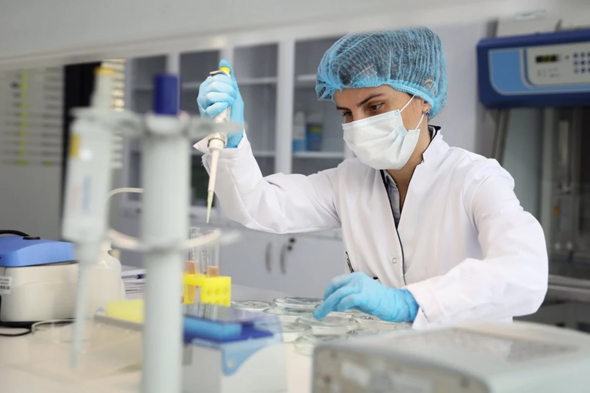 Koronavirus hüceyrələrini məhv etmək üsulu aşkarlandı Koronavirus hüceyrələrini məhv etmək üsulu aşkarlandı