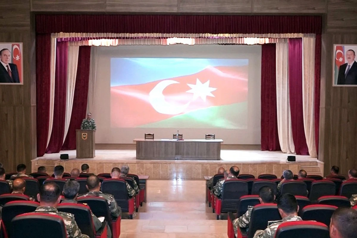 Naxçıvanda komandir hazırlığı sistemində məşğələlər keçirilib - VİDEO