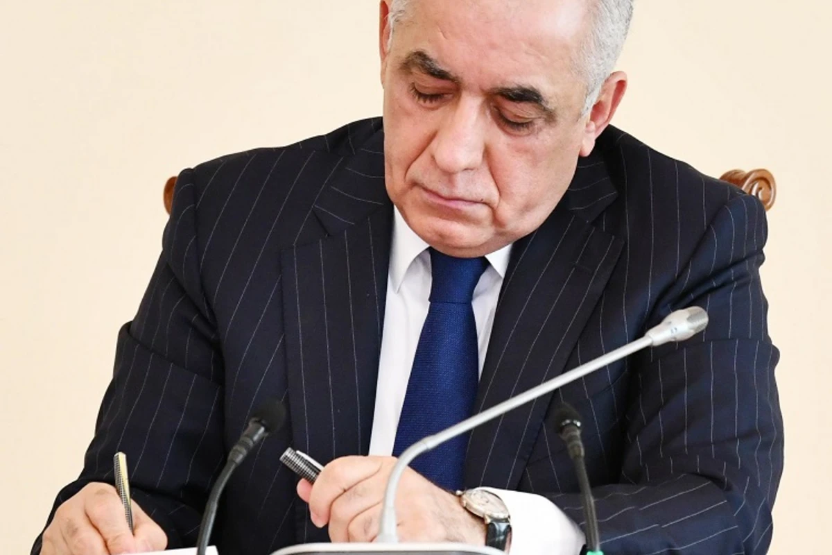 Əli Əsədov: “Lüzumsuz ezamiyyətlər və əlaqəli xərclər azaldılmalıdır”