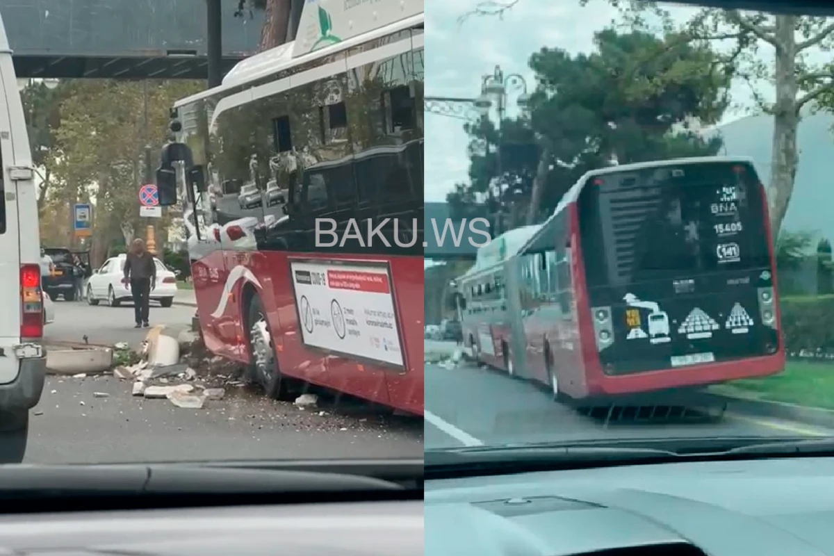 18 metrlik “BakuBus” avtobusu qəzaya uğradı - YENİLƏNİB - VİDEO 18 metrlik “BakuBus” avtobusu qəzaya uğradı - YENİLƏNİB - VİDEO