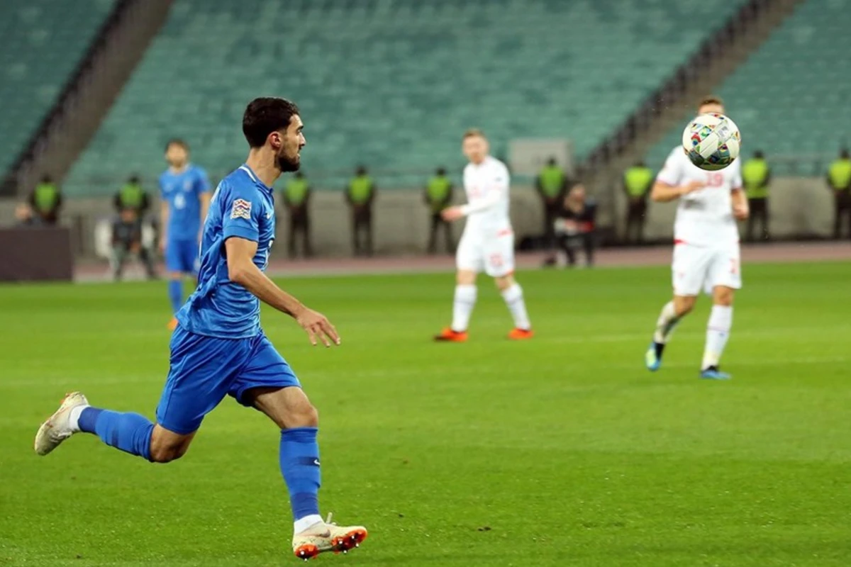 UEFA Mahir Emrelinin cəzasını açıqladı