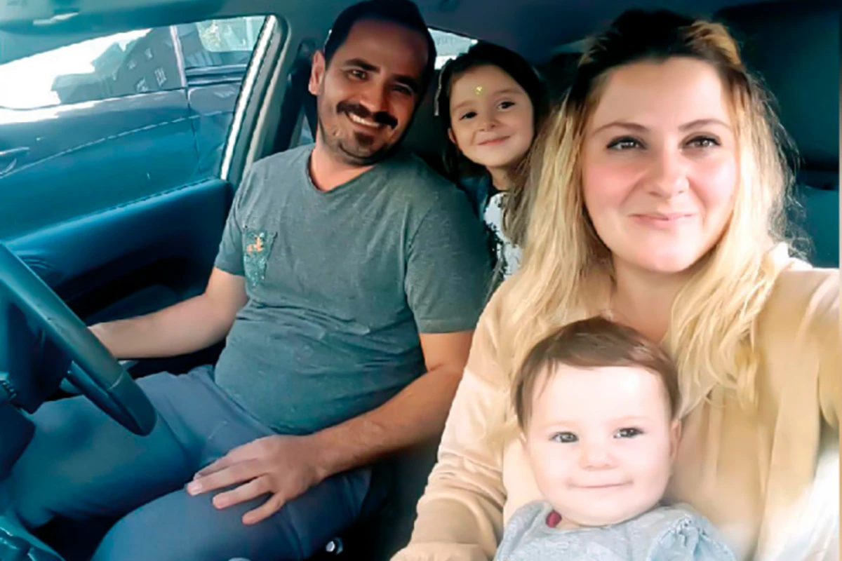 Türkiyədə onlayn dərs keçən müəllimlərin körpəsi öldü Türkiyədə onlayn dərs keçən müəllimlərin körpəsi öldü