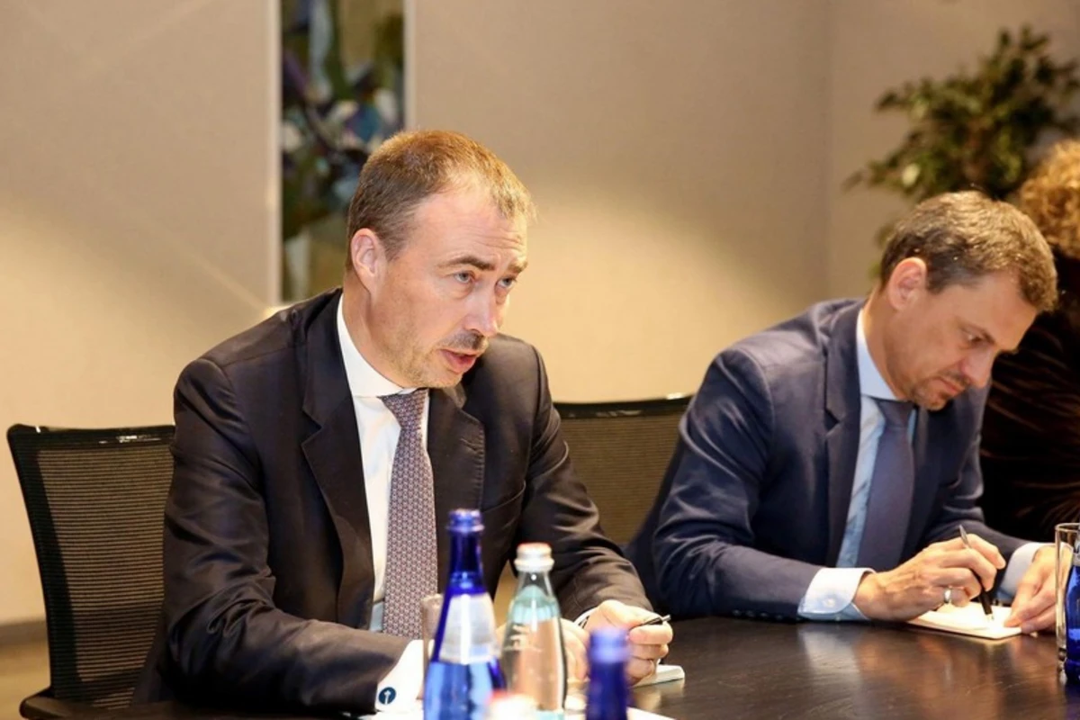Avropa İttifaqından Azərbaycan və Ermənistana çağırış Avropa İttifaqından Azərbaycan və Ermənistana çağırış