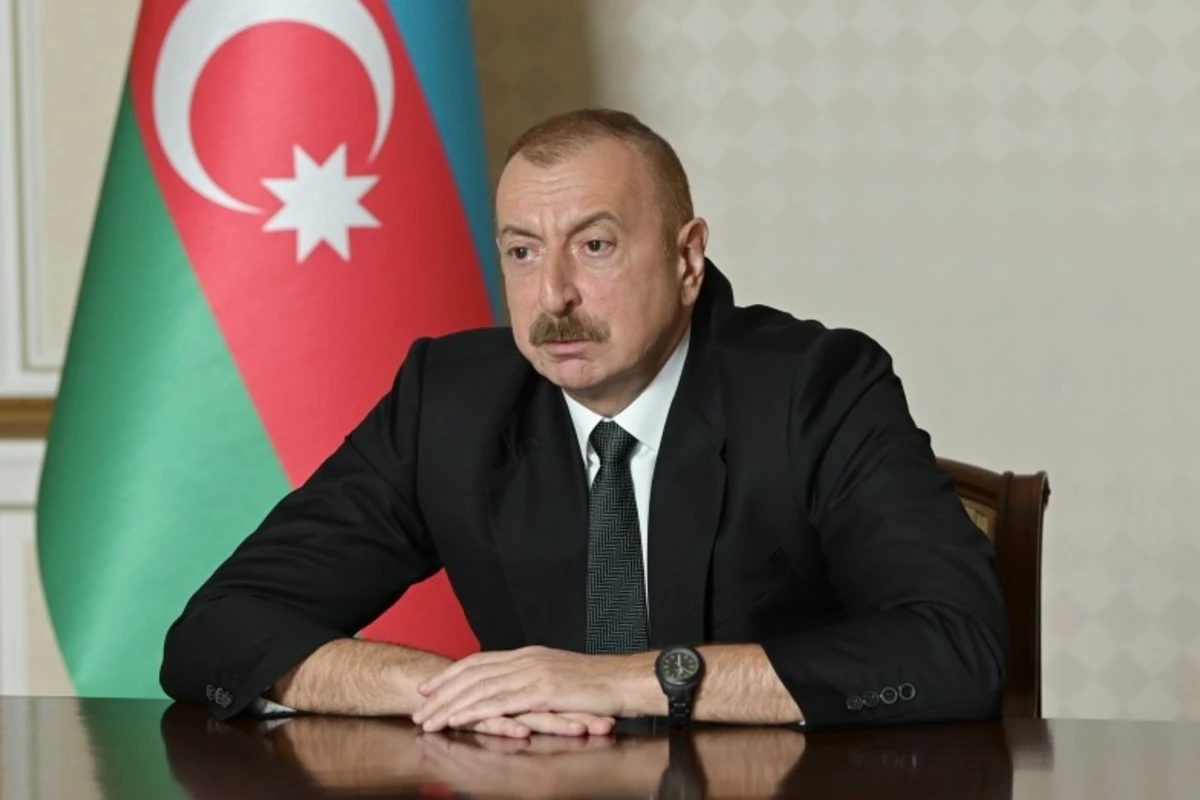 Prezident: Ermənilərin hərbi qüvvələri təmas xəttində, dövlət sərhədində cəmləşir Prezident: Ermənilərin hərbi qüvvələri təmas xəttində, dövlət sərhədində cəmləşir