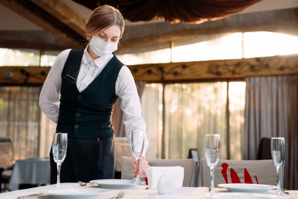 Bakıda karantin rejimini pozan restoran aşkar edilib