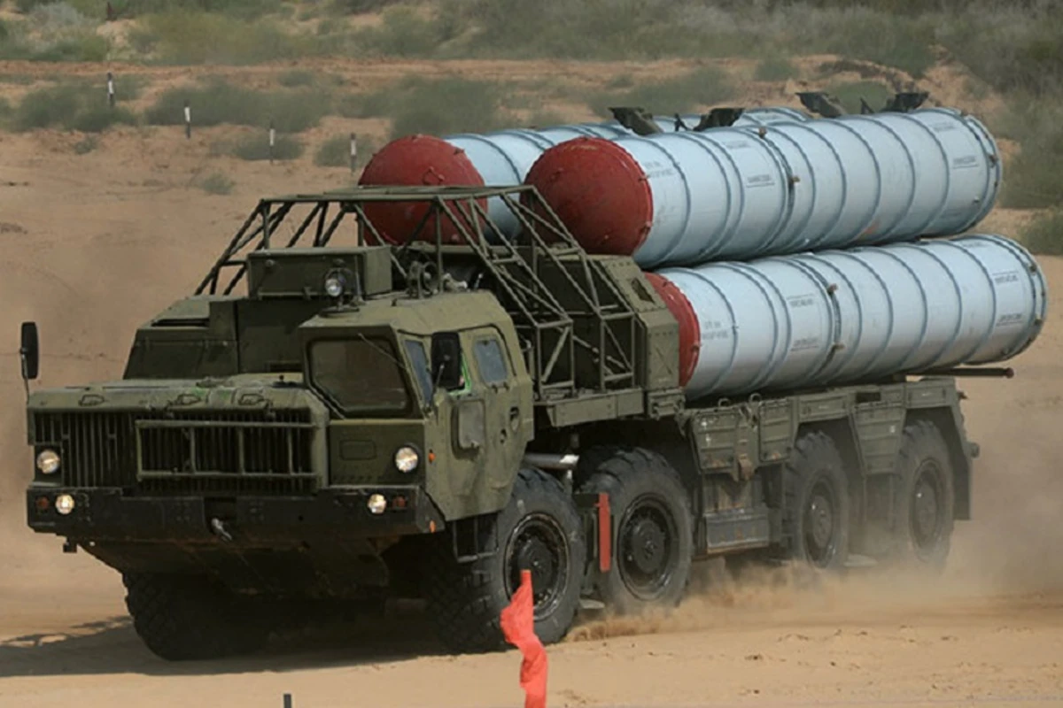 Azərbaycan PUA-sı Ermənistana məxsus S-300 sistemini məhv edib