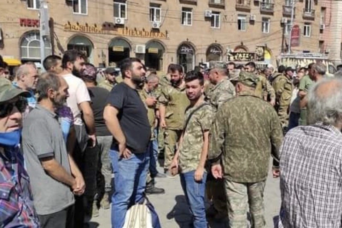 В Армении объявили призыв военнослужащих запаса в возрасте до 55 лет