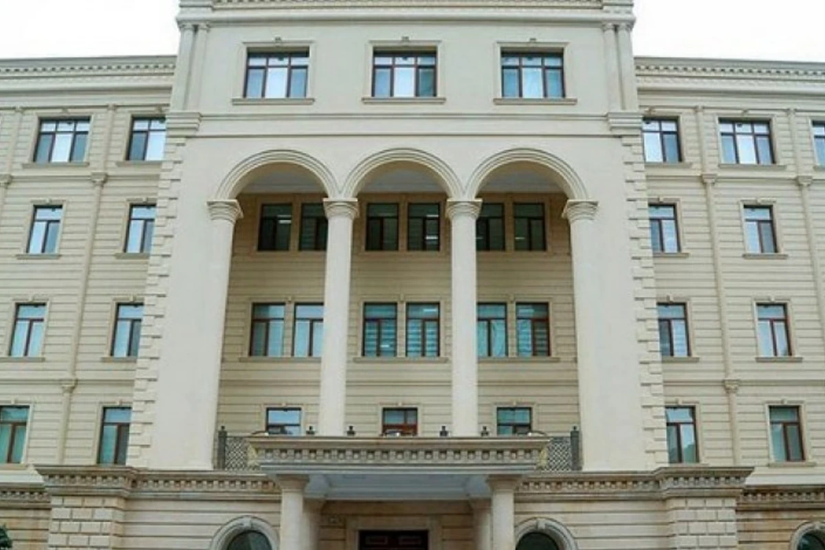 Минобороны Азербайджана: Командир полка армянской армии получил тяжелое ранение