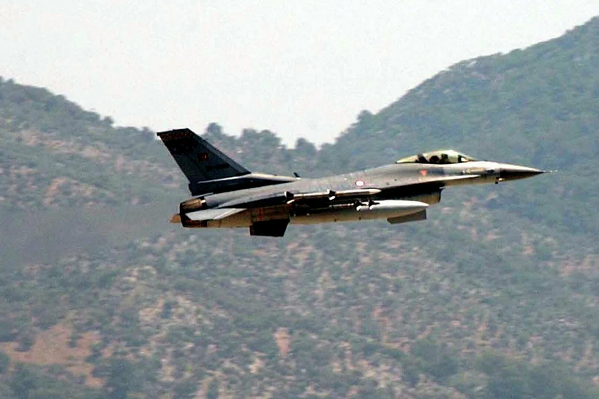Ermənistanın Su-25 qırıcısının pilotunun görüntüləri yayıldı - VİDEO