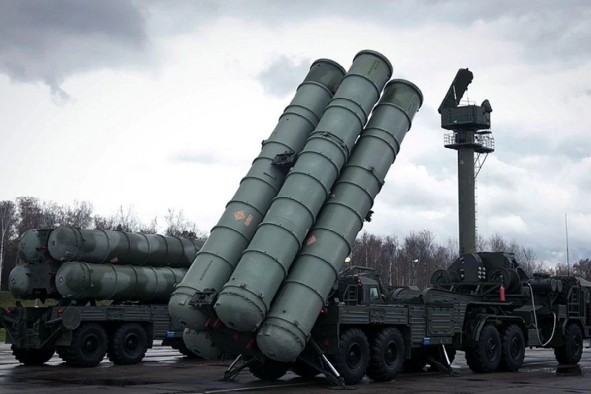 Rusiya mənbələri təsdiqlədi - Xankəndi yaxınlığında S-300-lər sıradan çıxarıldı Rusiya mənbələri təsdiqlədi - Xankəndi yaxınlığında S-300-lər sıradan çıxarıldı