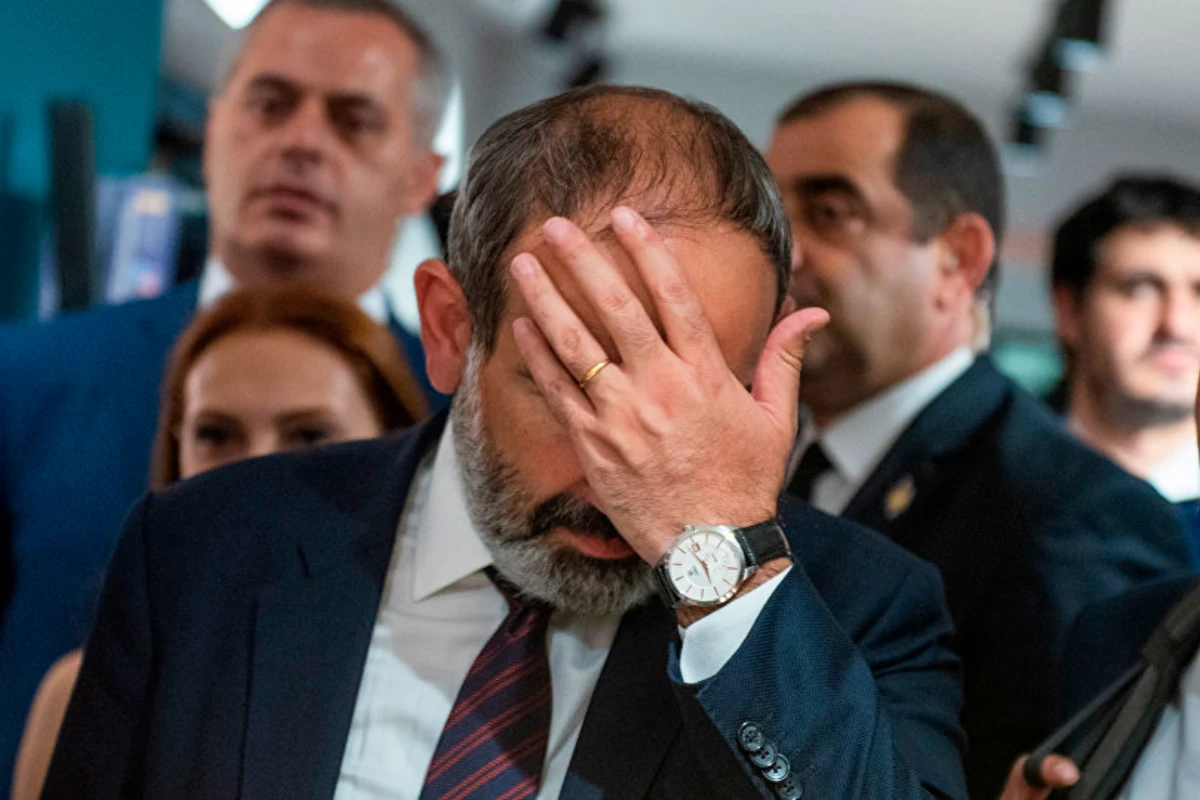 Ermənistanda daxili savaş başlayır