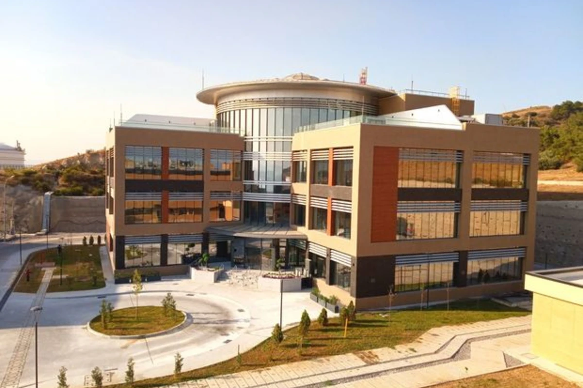 SOCAR-ın Türkiyədəki zavodunun yeni binası açılıb - FOTO