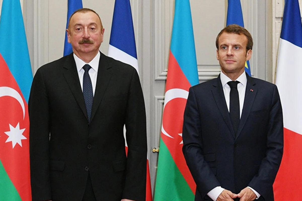 Makron İlham Əliyevə zəng etdi - prezident döyüşlərdən danışdı