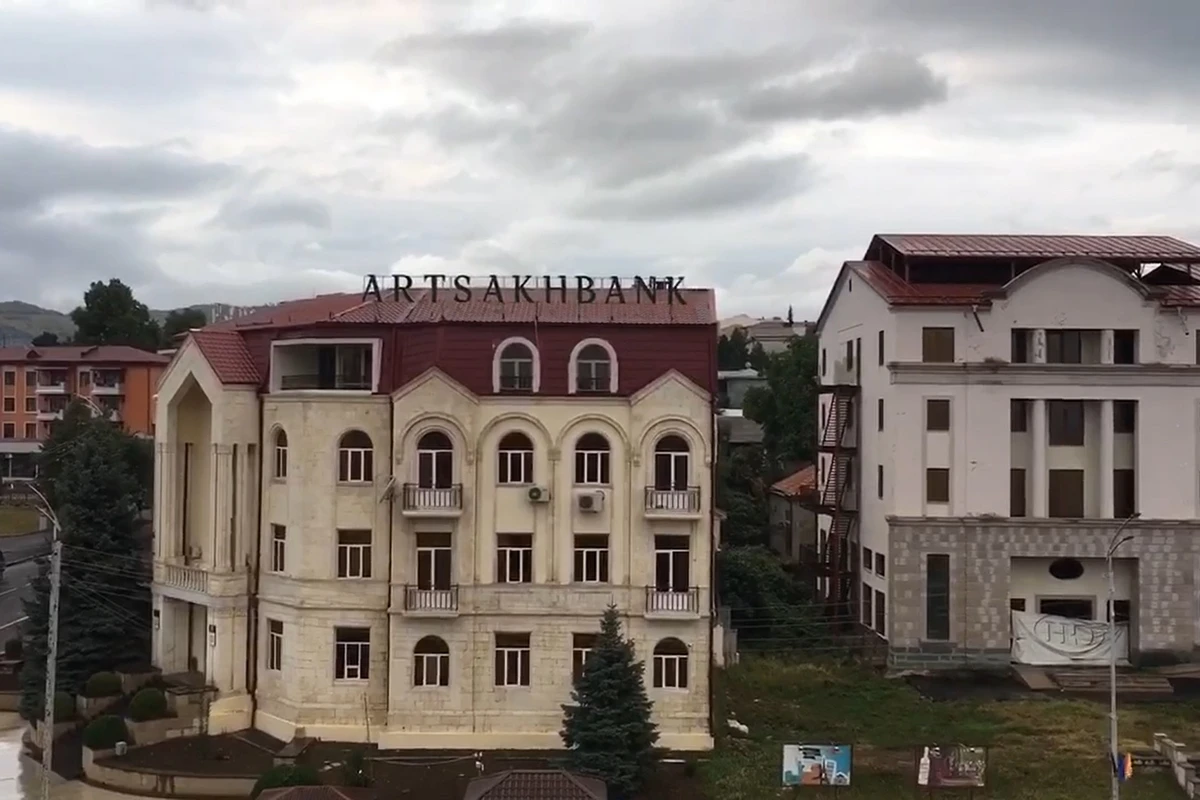 Ermənilərin boşaltdığı Xankəndidə həyəcan siqnalı verilir - VİDEO