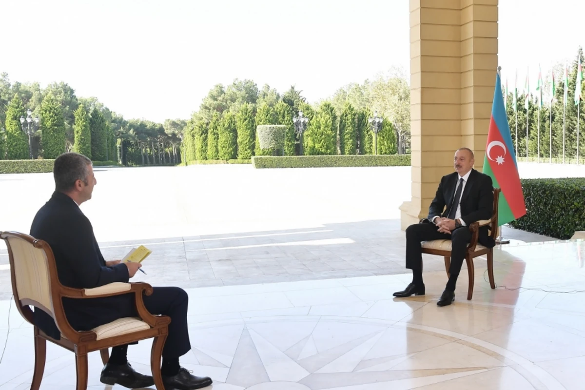 Президент Ильхам Алиев дал интервью телеканалу CNN-Türk - ФОТО